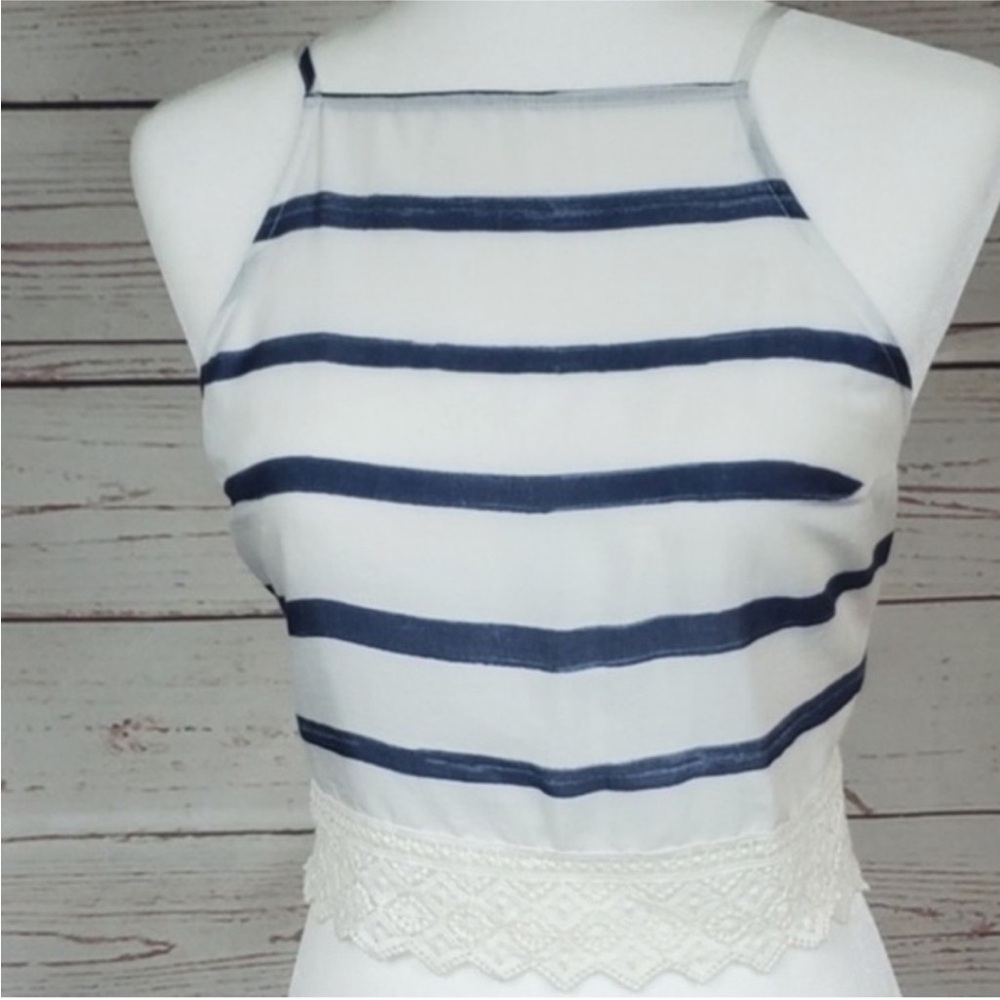 Abercrombie and Fitch NEW Crop Tank Top Blue and White with Lace Women's Small